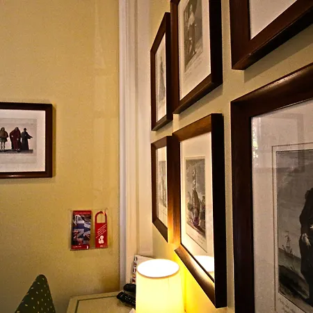 Il Giardino Di Albaro 3* Génova