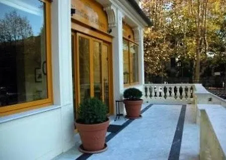 Il Giardino Di Albaro Hotel Janov